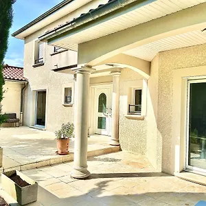 https://apt-krimbel.hotels-rhonealpes.com
